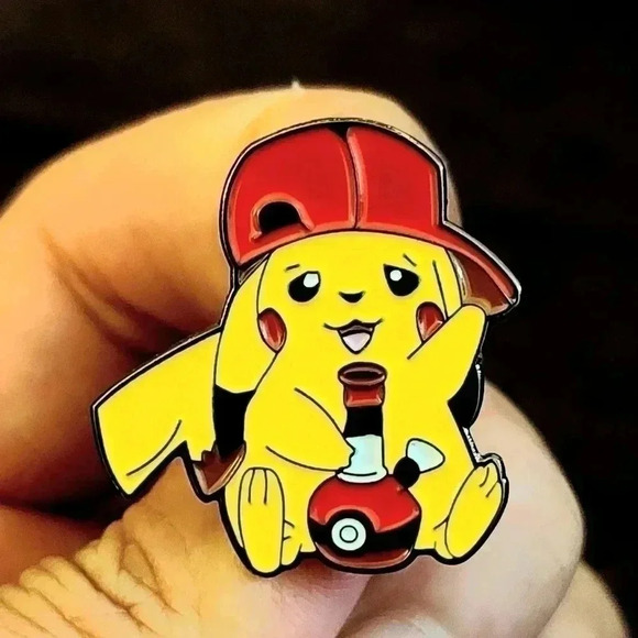 Pokemon Hot Japan Anime Pin - Picture 1 of 1
